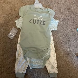 2 onesies and sweatpants